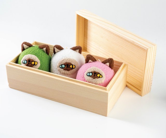 3点セット♪モコモコ頭巾うさくまネコぬいぐるみチャーム ハンドメイド69 3点セット♪モコモコ頭巾うさネコリスちゃんぬいぐるみチャーム