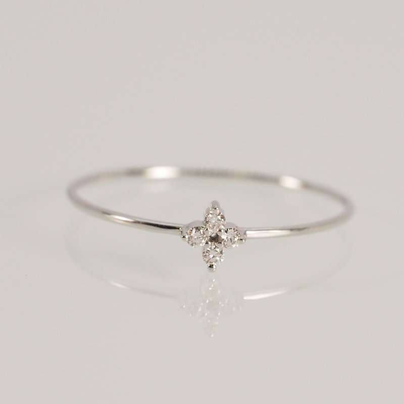 18K金四葉草超薄鑽石戒指 Clover Ultrathin Diamond Ring - 戒指 - 貴金屬 