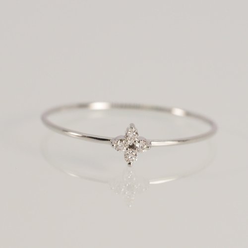 IRIZA Jewellery 18K金四葉草超薄鑽石戒指 Clover Ultrathin Diamond Ring