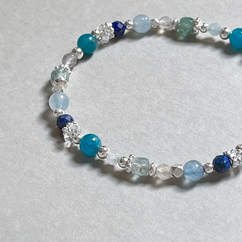 Stone Lazuli Aquamarine 925 Sterling Silver Bracelet - สร้อยข้อมือ - เครื่องเพชรพลอย สีน้ำเงิน