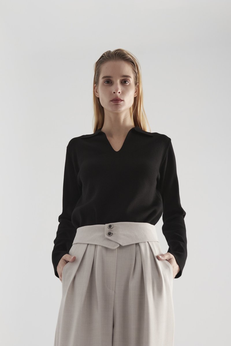 開襟鈕扣高磅挺版針織上衣/黑 - 女裝上衣 - 其他材質 