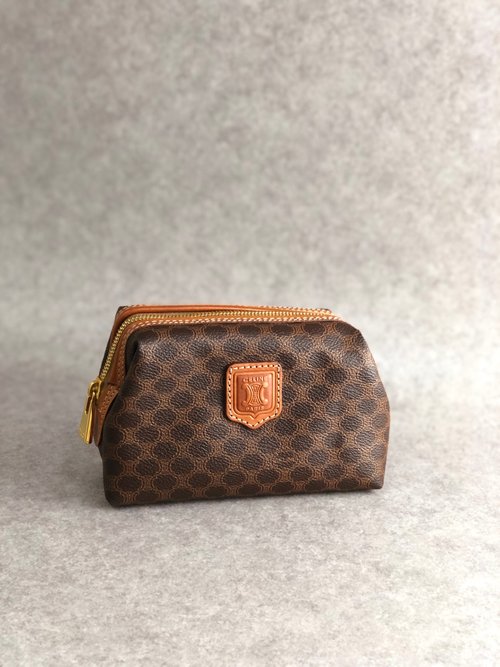 セリーヌ　ポーチ　マカダム　美品 CELINE / セリーヌ】Macadam pouch（ポーチ）｜HIROB（ヒロブ