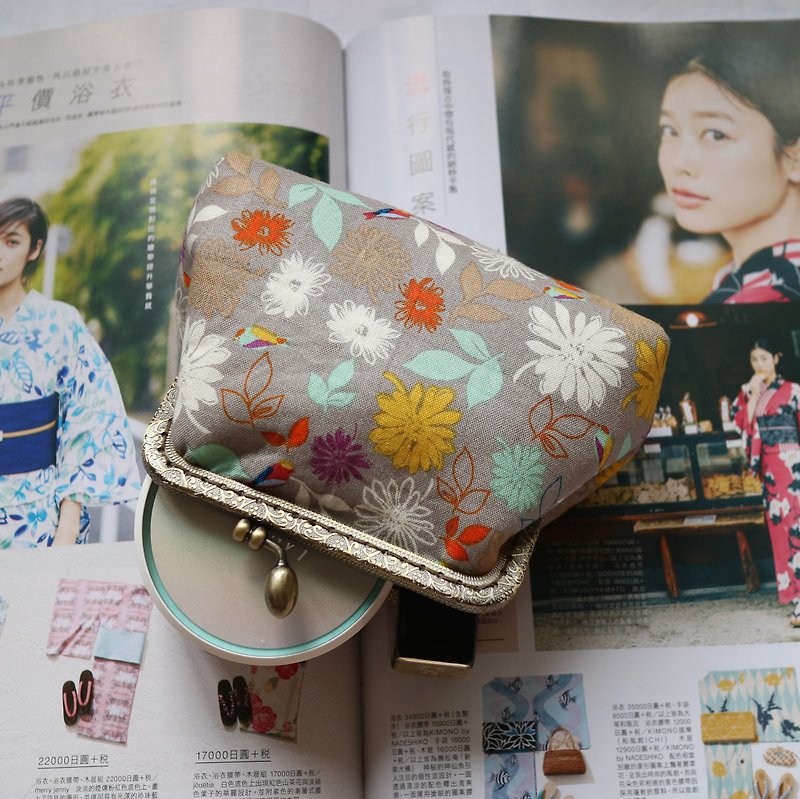 Daisy Mini Cosmetic Bag | Girlskioku~* - กระเป๋าเครื่องสำอาง - ผ้าฝ้าย/ผ้าลินิน 