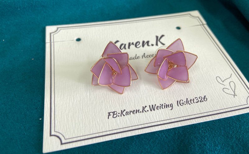 Spot Misty Christmas - Matte Resin Earrings Ear Pins Christmas Gifts Don't Have to Wait - Earrings & Clip-ons - Resin Purple
