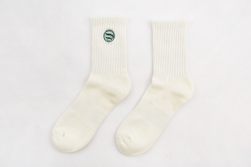 Lily of the valley embroidered sports cotton socks towel bottom soft sweat-absorbent breathable white - Socks - Cotton & Hemp White