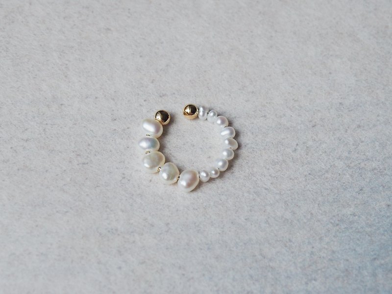 Pearl adjustable gold earcuff | single side - Earrings & Clip-ons - Pearl White