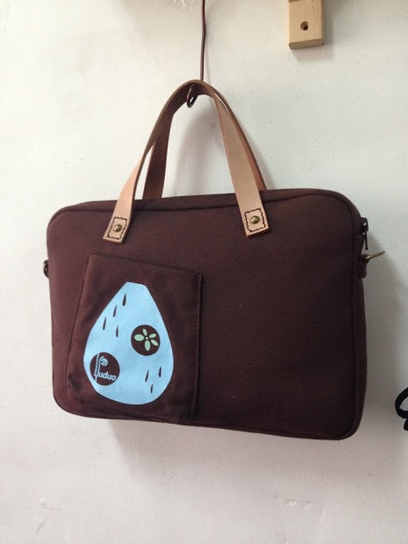 Raindrops love to travel. Flat bag. Brown - Tablet & Laptop Cases - Cotton & Hemp Brown