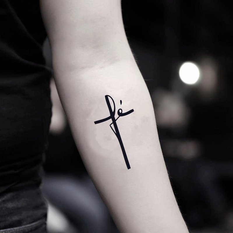 OhMyTat 信仰 Fé 十字架刺青圖案紋身貼紙 (2 張) - 紋身貼紙 - 紙 黑色