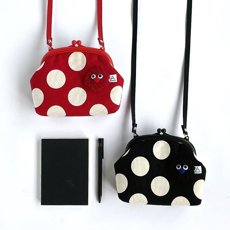 Jigujigu furry elf colorful plastic cross- kiss lock bag - Messenger Bags & Sling Bags - Cotton & Hemp Red