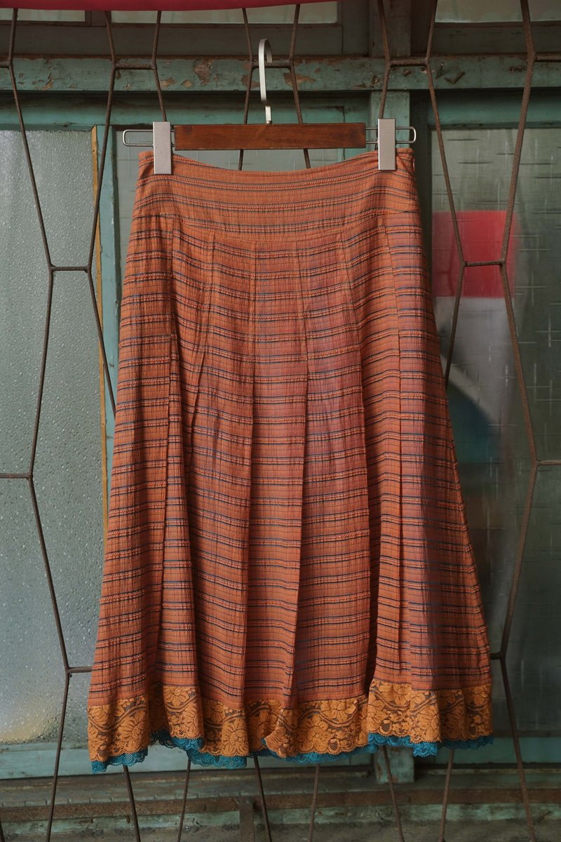 Innocence Department Store vintage vintage long skirt elegant lace skirt SL.0038 - กระโปรง - เส้นใยสังเคราะห์ สีส้ม