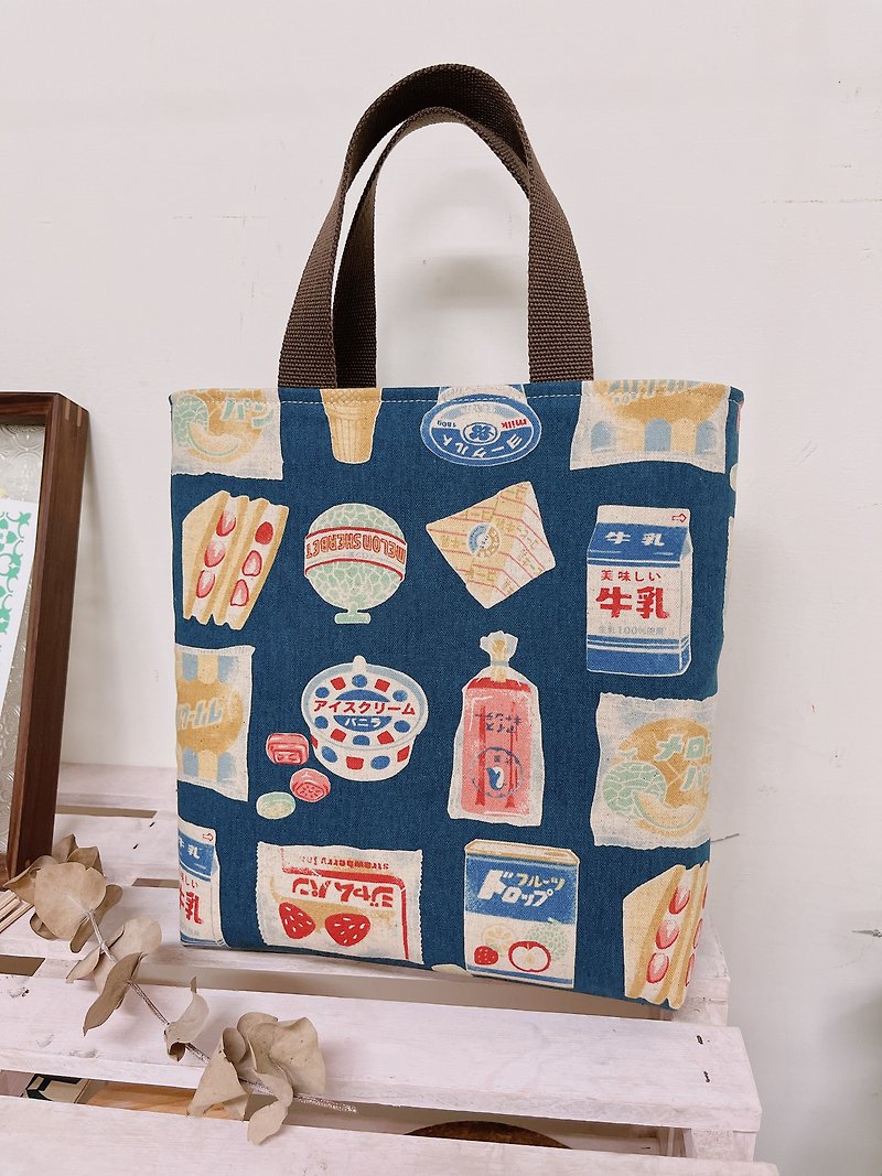Japanese Vintage Dim Sum Tote Bag - กระเป๋าถือ - ผ้าฝ้าย/ผ้าลินิน สีน้ำเงิน