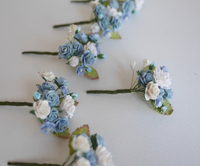 DIY Blue and White Paper Flower Bouquet