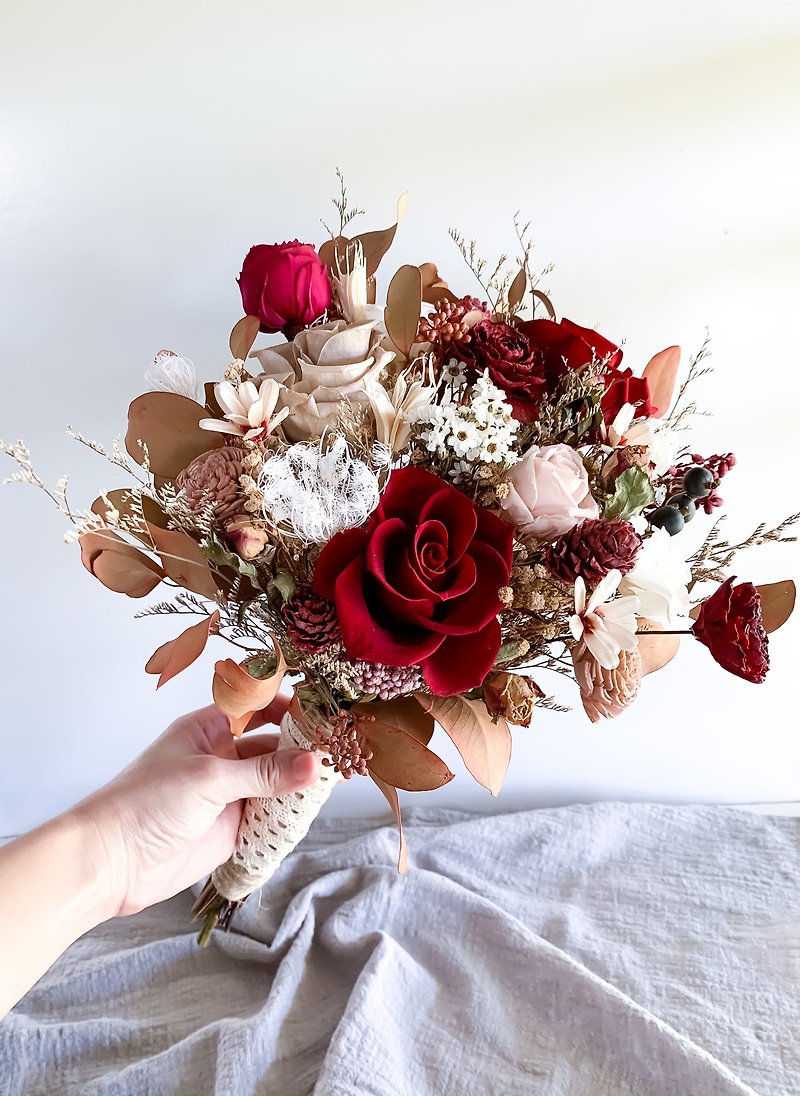 Temperament dark red bouquets without withered bouquets - ช่อดอกไม้แห้ง - พืช/ดอกไม้ 