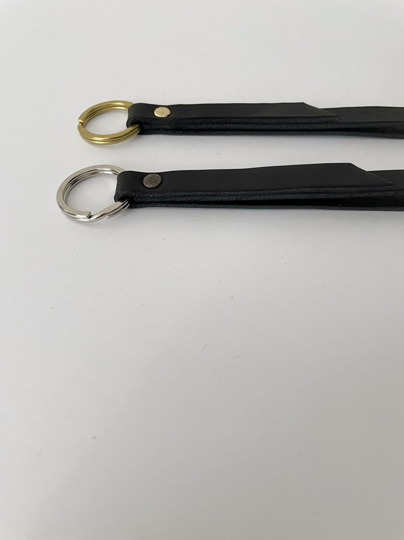 Leather key ring black - ที่ห้อยกุญแจ - หนังแท้ 