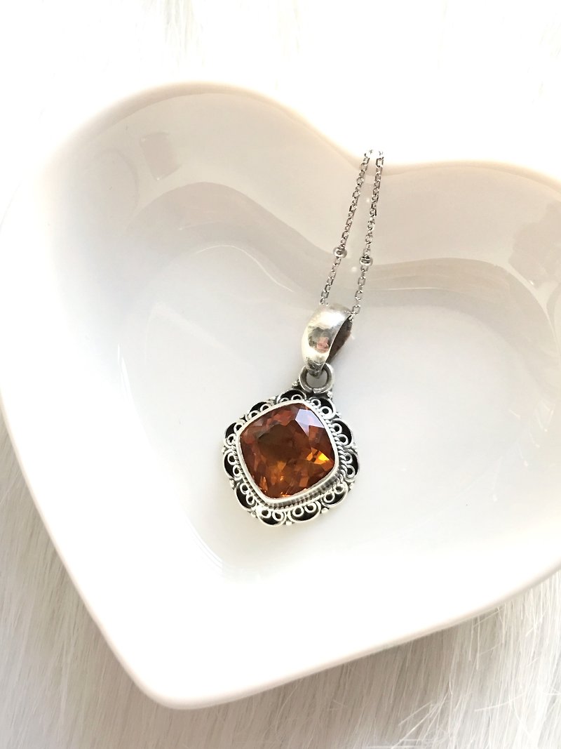 Yellow Topaz 925 Sterling Silver Square Lace Necklace Nepal Handmade Silverware - Necklaces - Gemstone Orange
