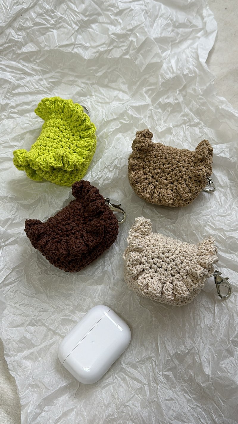 Crochet Dumpling Bag Dumpling Headphone Bag - ที่เก็บหูฟัง - ผ้าฝ้าย/ผ้าลินิน สีกากี