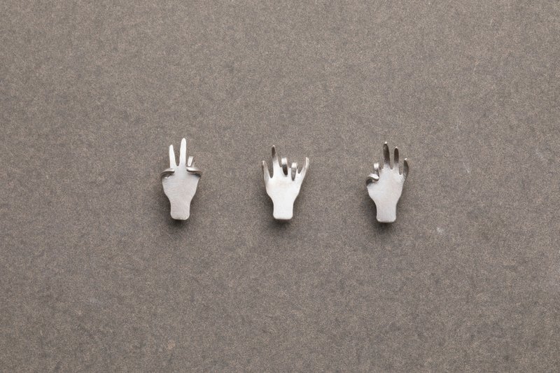 【 小手系 】 ROCK的項鍊 rock necklace - 純銀 - - 項鍊 - 其他金屬 銀色