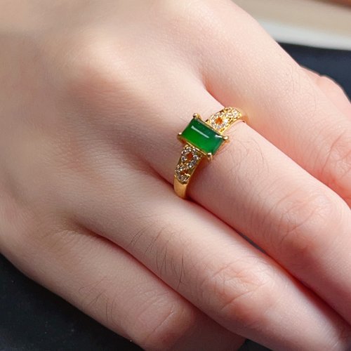 瓔珞珠寶盒 E.L.Jewelry Box 冰種老坑綠翡翠無事牌戒指 925純銀 | 天然翡翠A貨 | 送禮