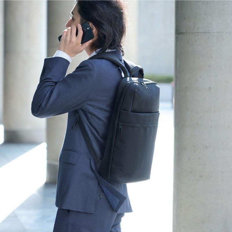 ELECOM Thin Waterproof Business Backpack-Black - กระเป๋าเป้สะพายหลัง - เส้นใยสังเคราะห์ สีดำ