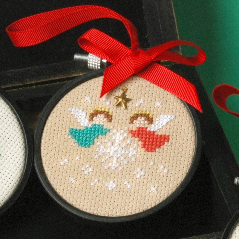 【雪花天使】3吋繡框 十字繡材料套組 I Xiu Crafts - 編織/刺繡/羊毛氈/縫紉 - 繡線 