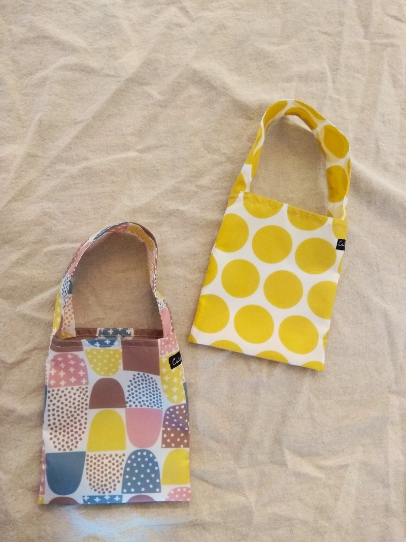 輕巧水壺袋(黃點 橢圓色塊) - 飲料提袋/杯袋/杯套 - 其他人造纖維 