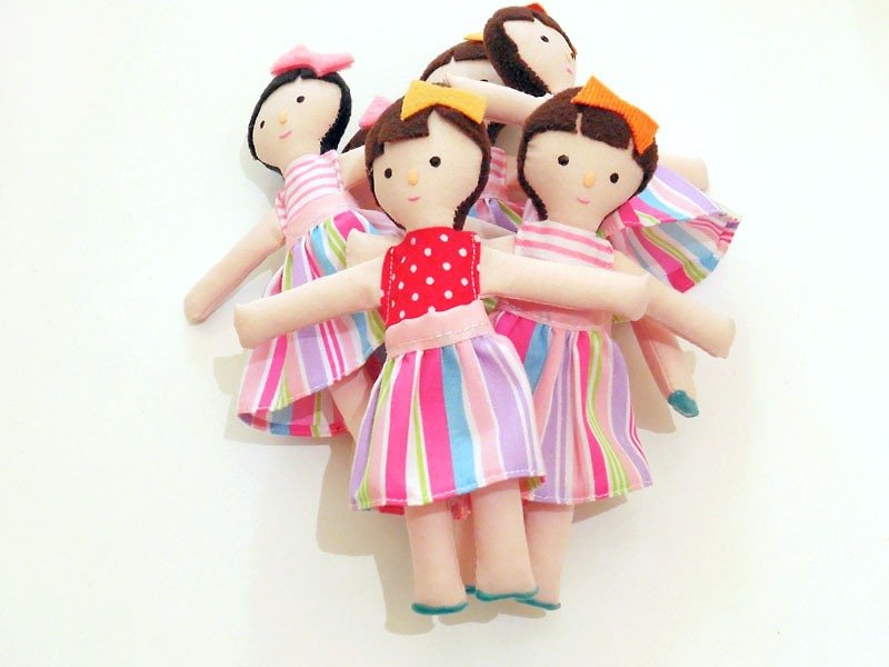 洋娃娃 - Little doll - Girl - Cute Gift  - ตุ๊กตา - วัสดุอื่นๆ หลากหลายสี