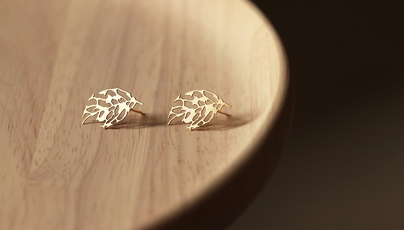 金葉脈耳環 Skeleton Leaf Earrings (Gold) - 耳環/耳夾 - 其他金屬 金色