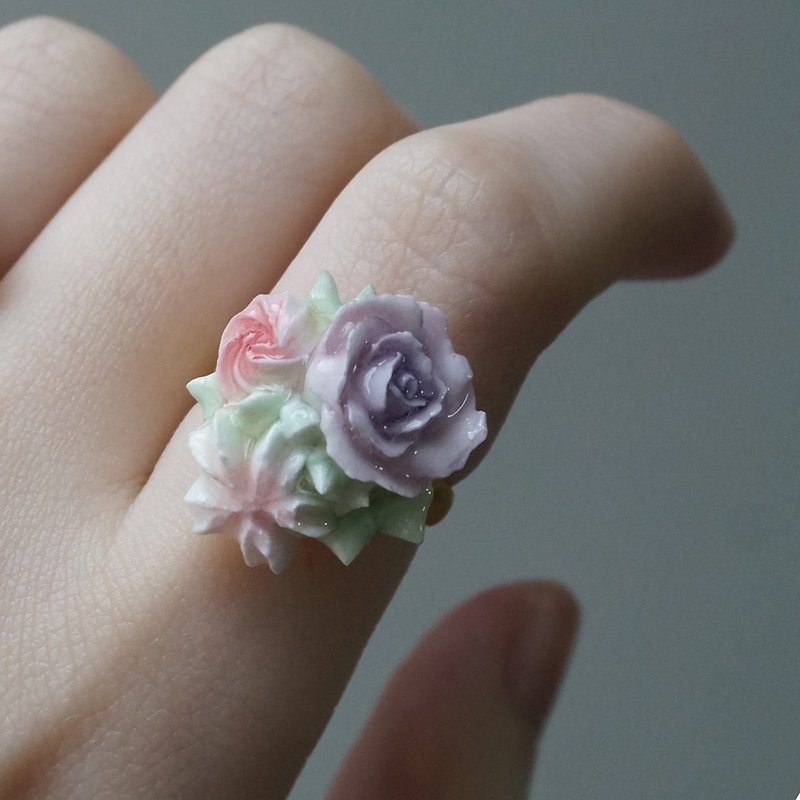 花束戒指 手工黏土裱花 可客製 - 戒指 - 黏土 紫色