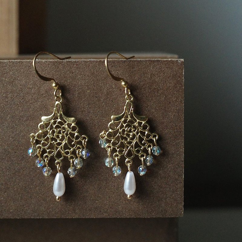 Baroque chandelier earrings - ต่างหู - ทองแดงทองเหลือง สีทอง