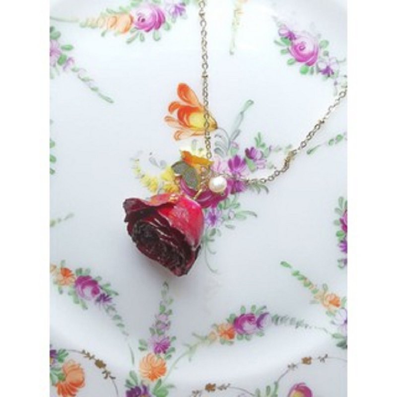 [Graduation Gift] [Full Purchase Discount] Pre-Order - Natural Rose Real Flower Bronze Electric Gold Necklace - สร้อยคอ - พืช/ดอกไม้ สีแดง