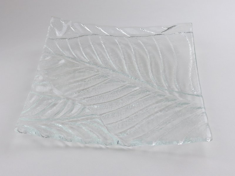 Kew banana leaf glass plate square 20x20cm-95019 - Small Plates & Saucers - Glass 