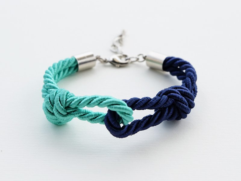 Half navy blue - half dark mint knot bracelet - สร้อยข้อมือ - วัสดุอื่นๆ สีน้ำเงิน