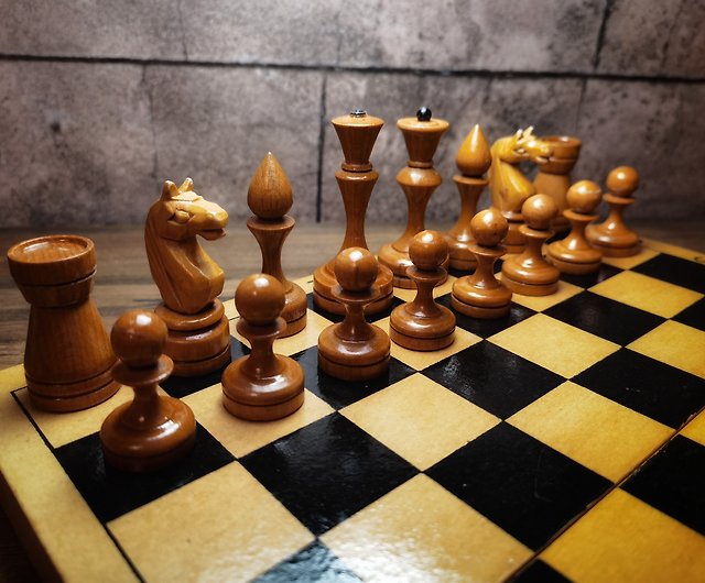 ✿サイズビンテージ 香港製チェス盤 チェスセット