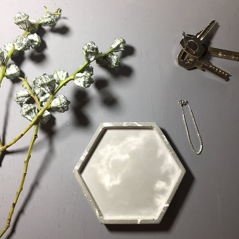 Marble grey concrete - hexagon tray as desk organiser or accessories holder - กล่องเก็บของ - ปูน สีเทา