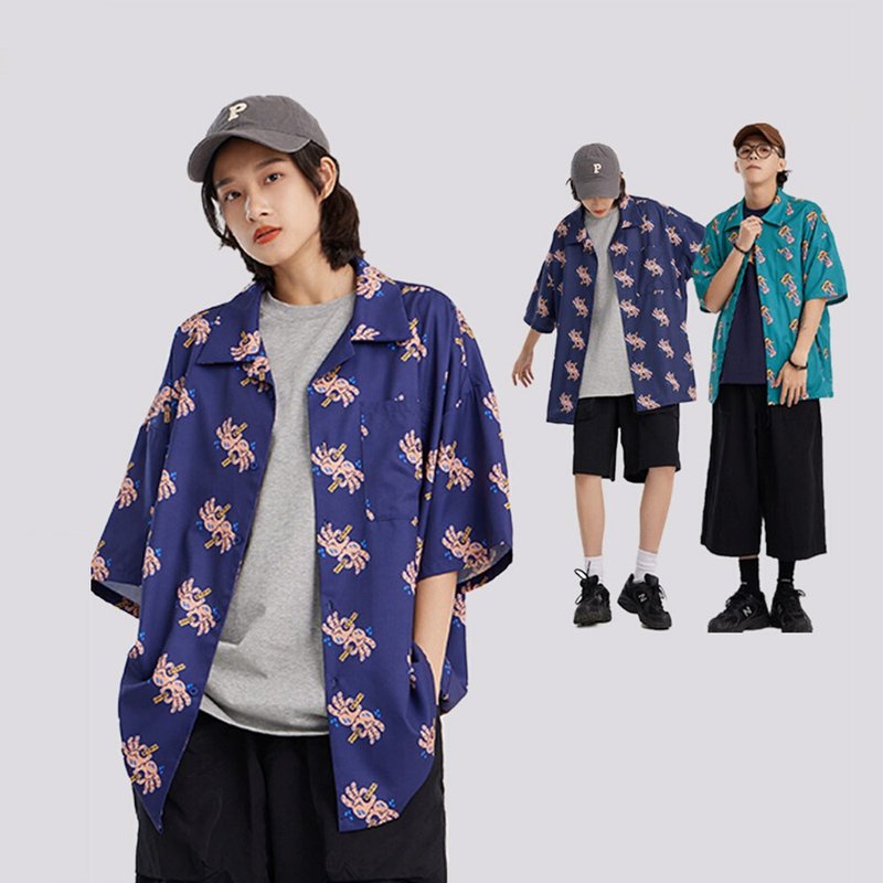 【双 11 限定】男女短袖襯衫情侶滿印襯衣設計感度假上衣 - 男襯衫/休閒襯衫 - 聚酯纖維 