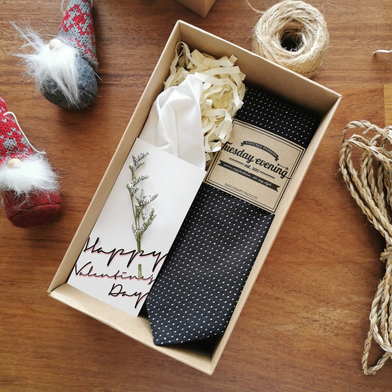 Gift Set - Necktie Black Polka Dot with pocket Square - 領帶/領帶夾 - 棉．麻 黑色