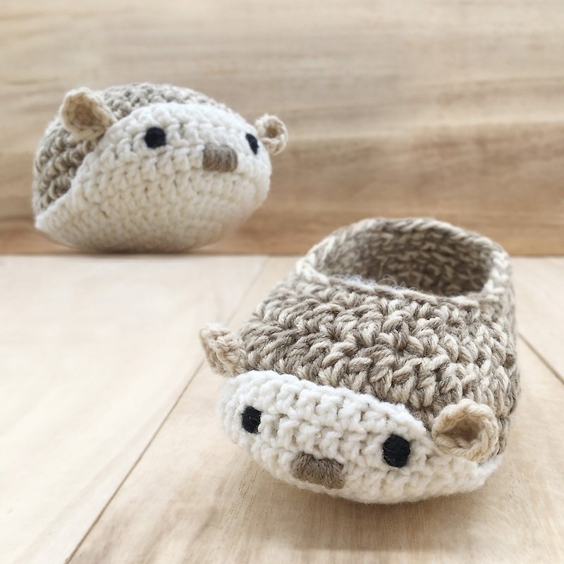 Hedgehog Baby Booties Footwear - Crochet Hedgehog Shoes - รองเท้าเด็ก - ผ้าฝ้าย/ผ้าลินิน สีกากี