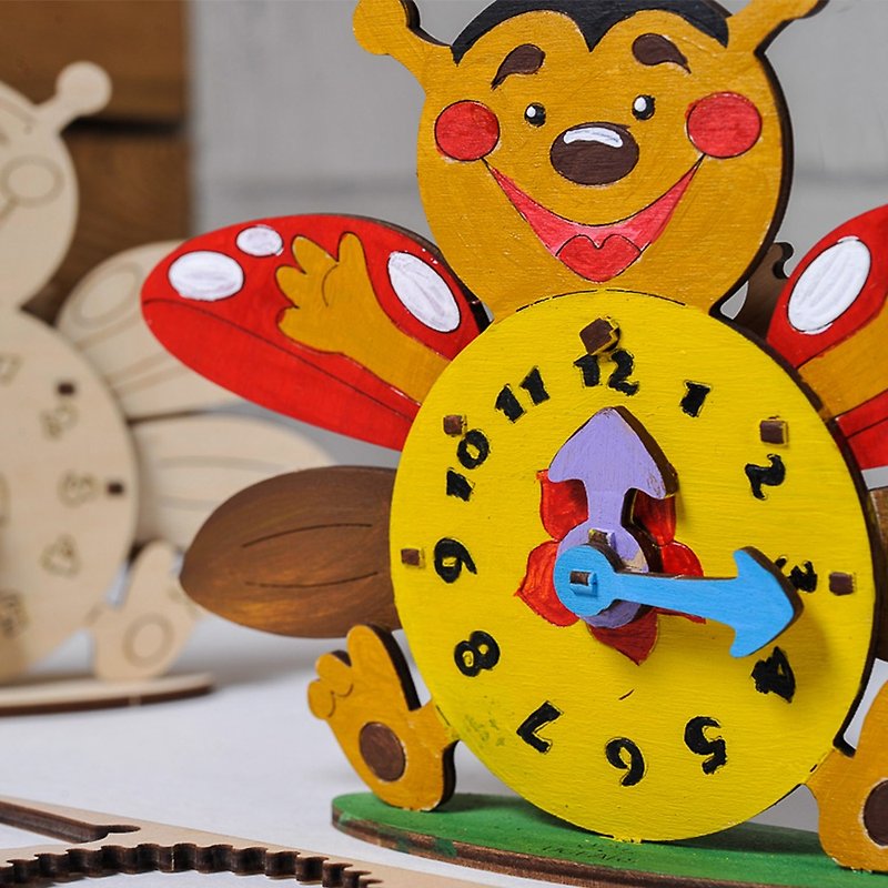 /Ugears/ Ukrainian wooden model coloring ladybug small bell clock - Wood, Bamboo & Paper - Wood Khaki