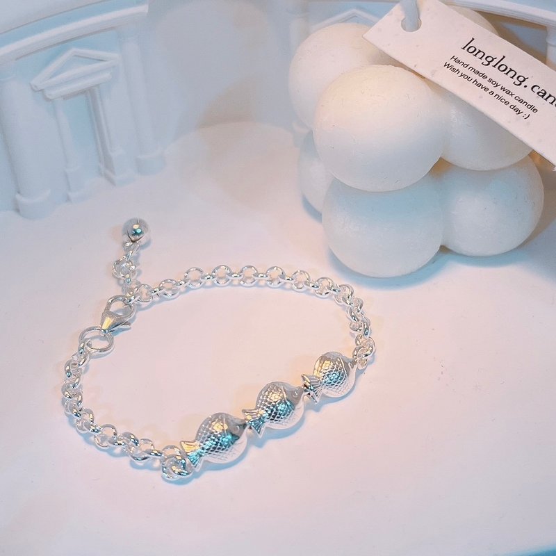 July Leaf Goldsmith/Goldfish Goldfish Children's Bracelet/925 Sterling Silver Bracelet - สร้อยข้อมือ - เงินแท้ สีเงิน