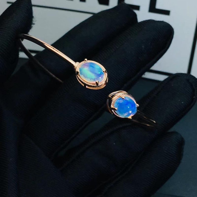 Fire Opal Bangle, Natural Opal Bangle, Fire Opal Bracelet, Opal Silver Bangle - 手鍊/手環 - 其他金屬 銀色