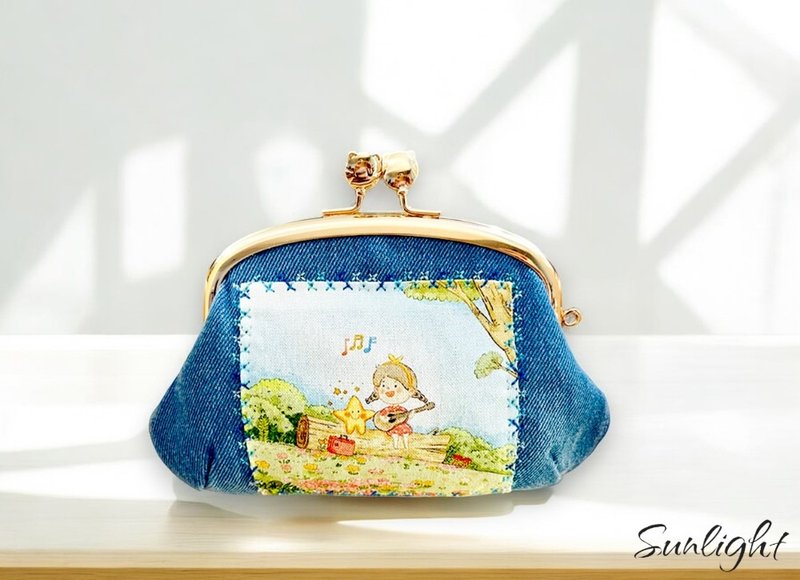 Sunlight alley warm handmade denim cute childlike nature girl mother's mouth gold bag coin purse - กระเป๋าสตางค์ - ผ้าฝ้าย/ผ้าลินิน 