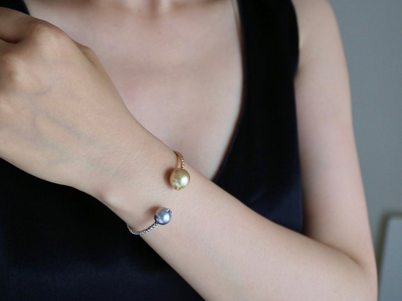 日本直送 孤品 南洋金珠 大溪地珍珠 記憶金屬手鐲 手環 手鍊 - 手鍊/手環 - 珍珠 金色