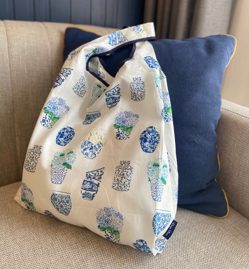 Cotton Shopping Bag -Blue and White - กระเป๋าแมสเซนเจอร์ - ผ้าฝ้าย/ผ้าลินิน สีน้ำเงิน