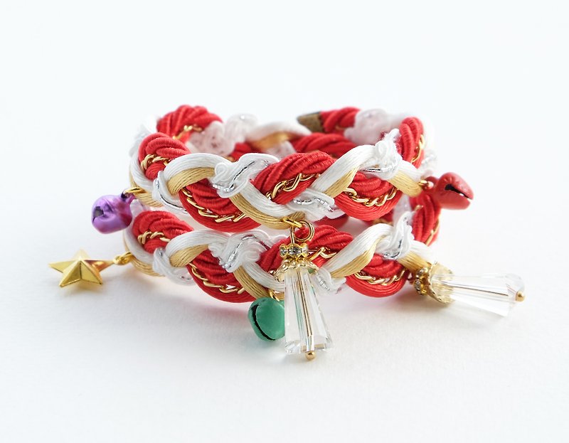 Christmas gift collection , Red/White/Gold double layered braided bracelet with charms - สร้อยข้อมือ - วัสดุอื่นๆ สีเขียว