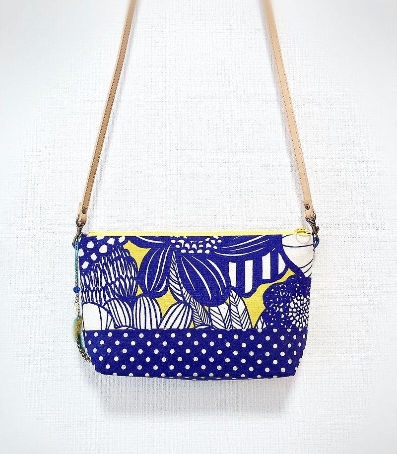 Patchwork cross-body bag - Japan imported flower cloth - blue yellow flower - imitation leather long belt - กระเป๋าแมสเซนเจอร์ - ผ้าฝ้าย/ผ้าลินิน หลากหลายสี