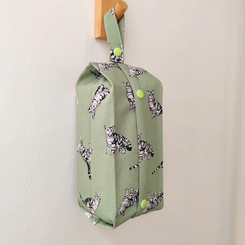 車やキャンプ用の吊り下げティッシュ/トイレットペーパーホルダー = スケッチ猫 - ティッシュボックス - コットン・麻 