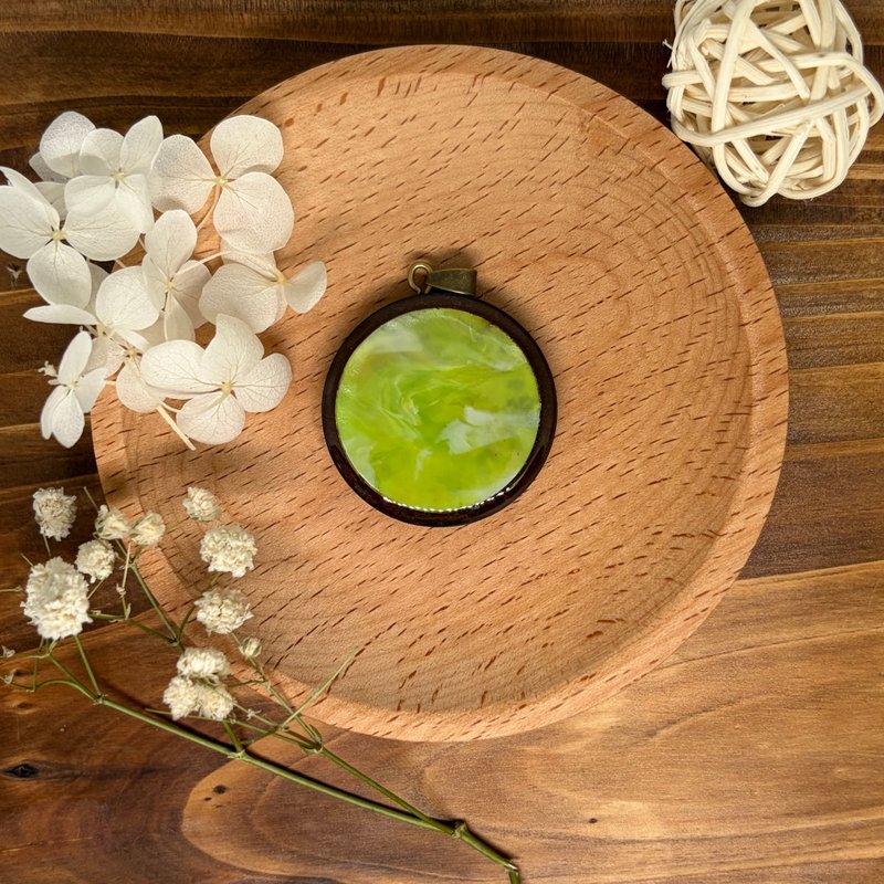 樽蓋再生項鏈吊墜-青白金暈染 NP019 - 項鍊 - 環保材質 