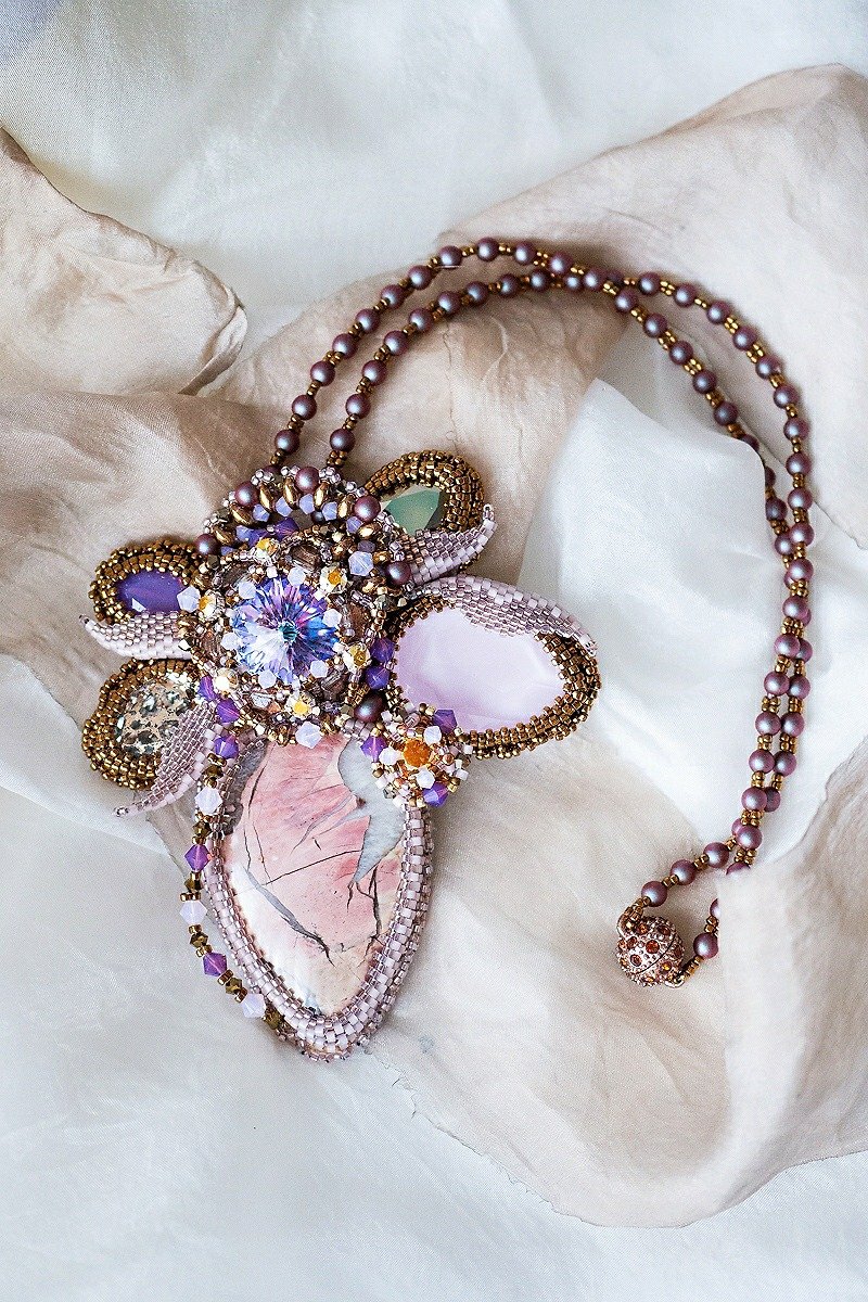 เครื่องเพชรพลอย สร้อยคอ หลากหลายสี - Jasper Necklace Crystal flower Necklace Pink Gemstone statement necklace
