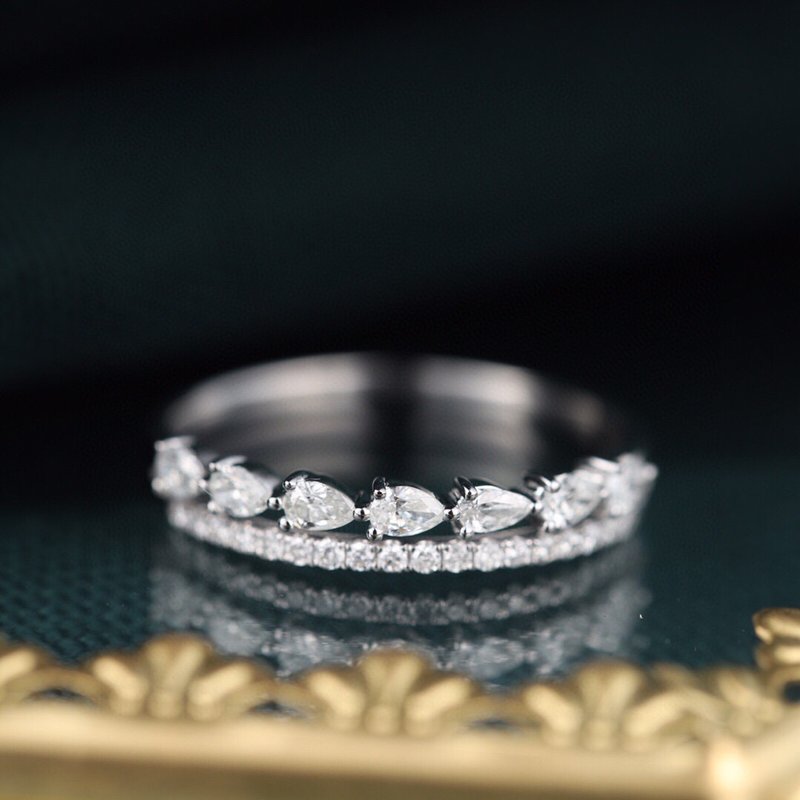 Joielfinejewelry 18K 金水滴鑽石排戒 18號 - 戒指 - 鑽石 