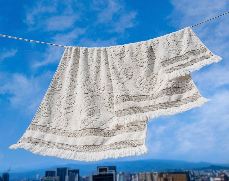 雲卷 | 葡萄牙製造 小毛巾 頭髮巾 浴巾 三件套  吸水毛巾 限量款 - 毛巾/浴巾 - 棉．麻 白色